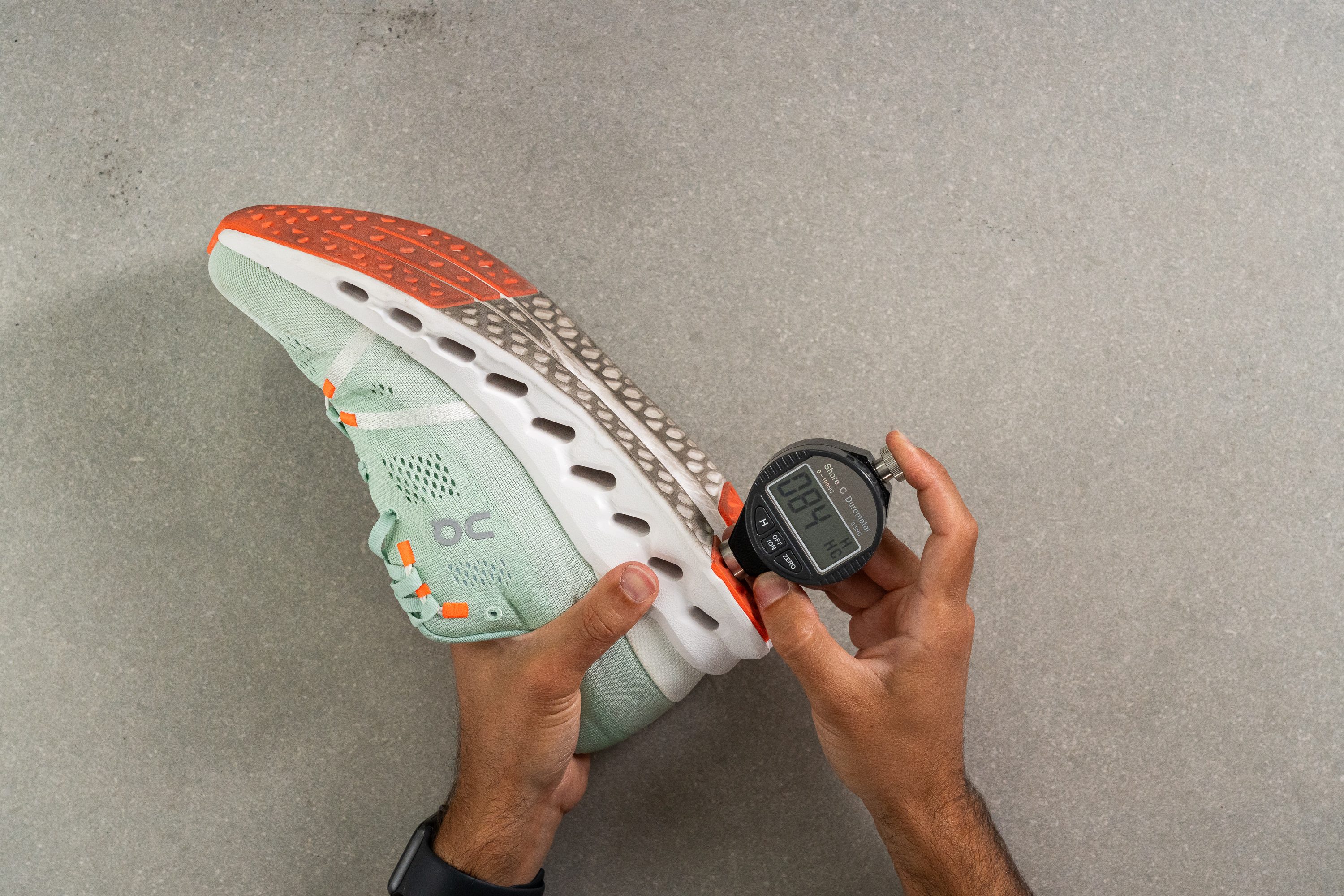 On Cloudsurfer 7 Outsole hardness