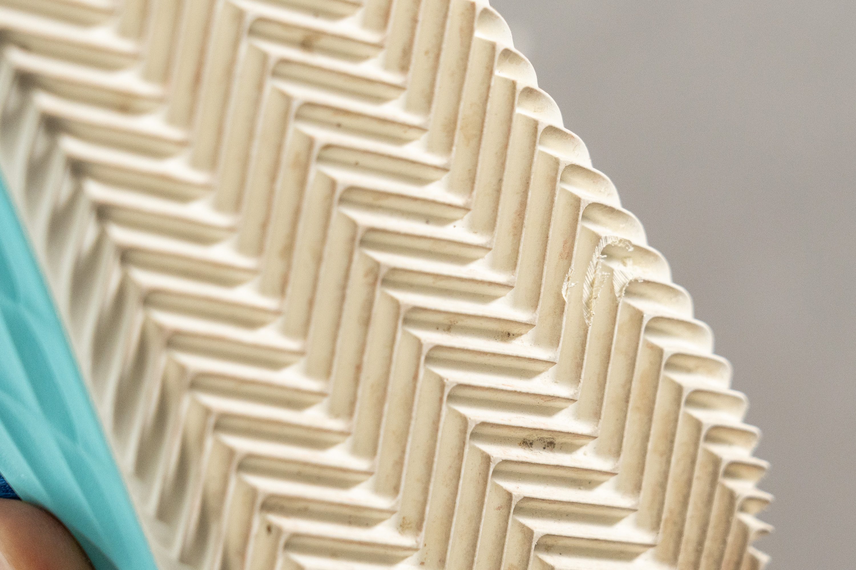 Adidas Adizero Ubersonic 4.1 Outsole durability