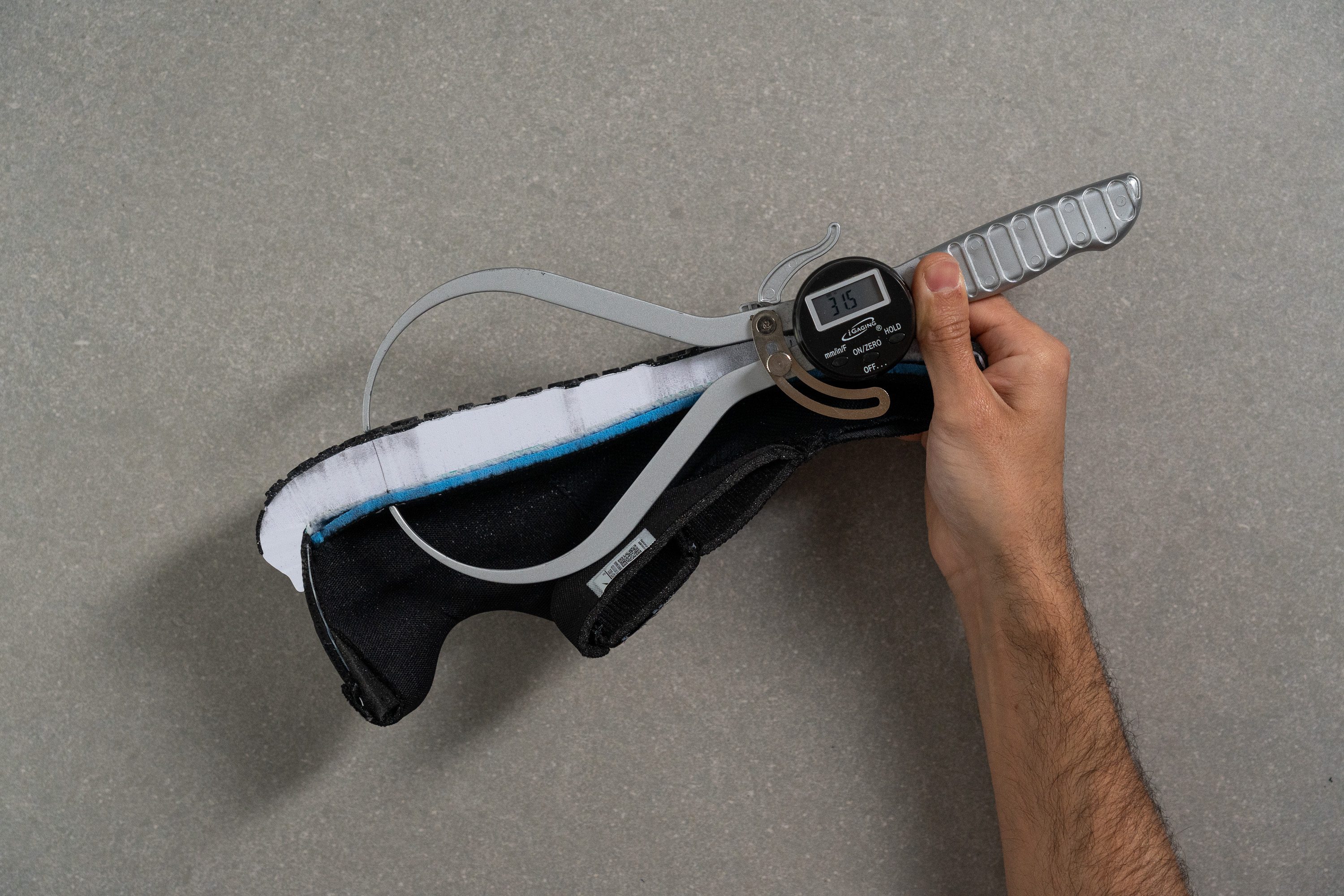 Nike Revolution 7 Heel stack