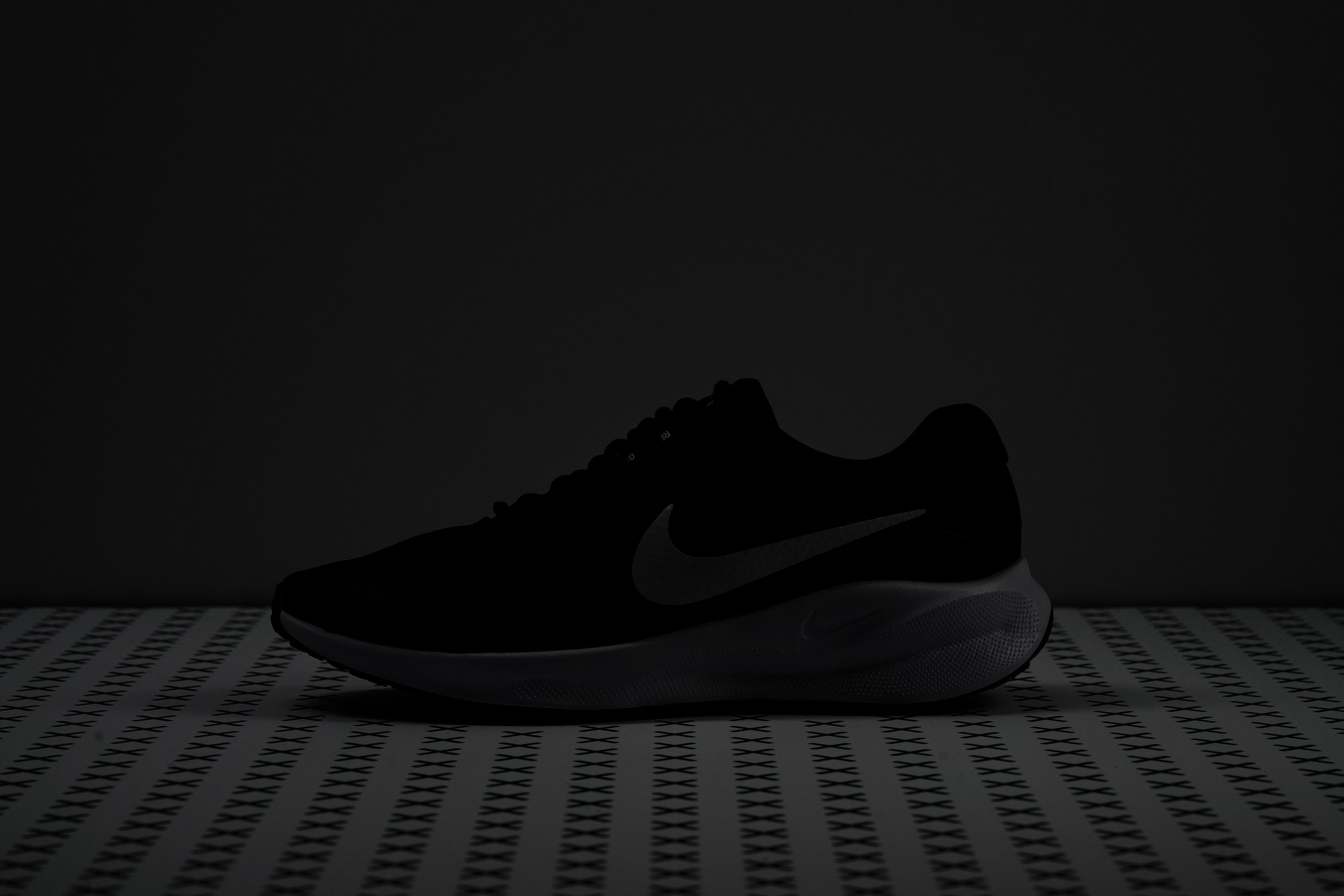 Nike Revolution 7 Reflective elements