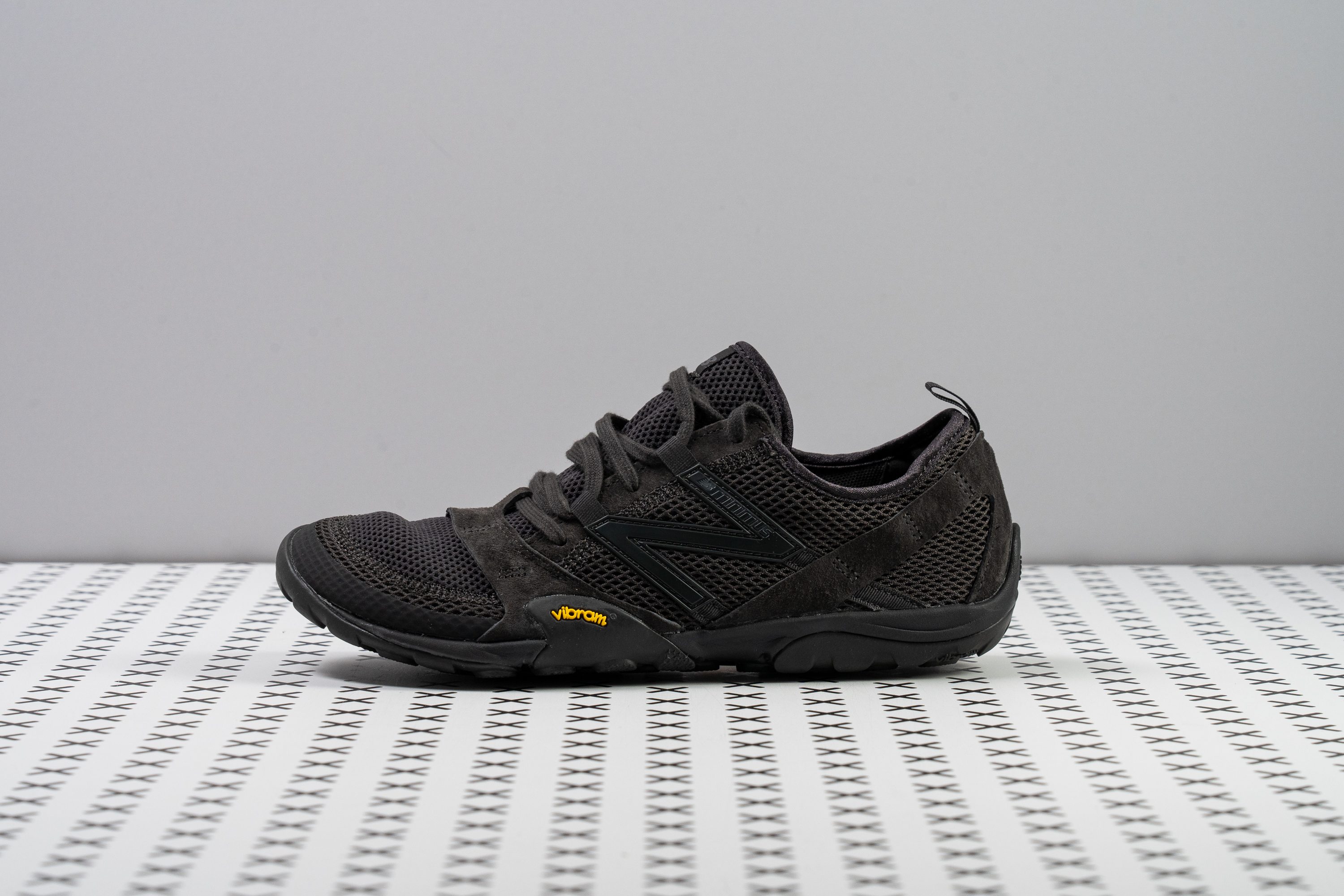 New Balance MT10 rocker