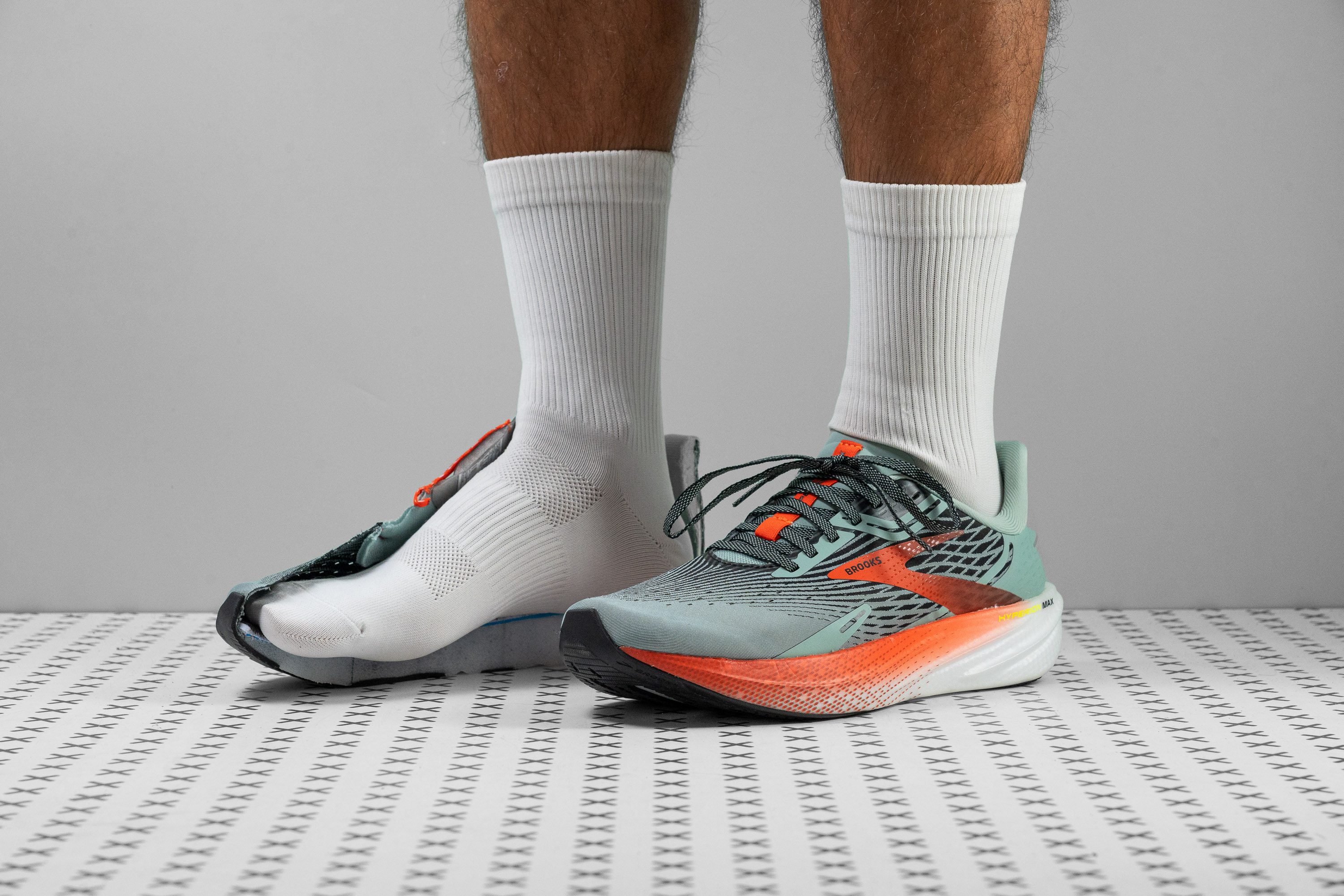 Brooks Hyperion Max